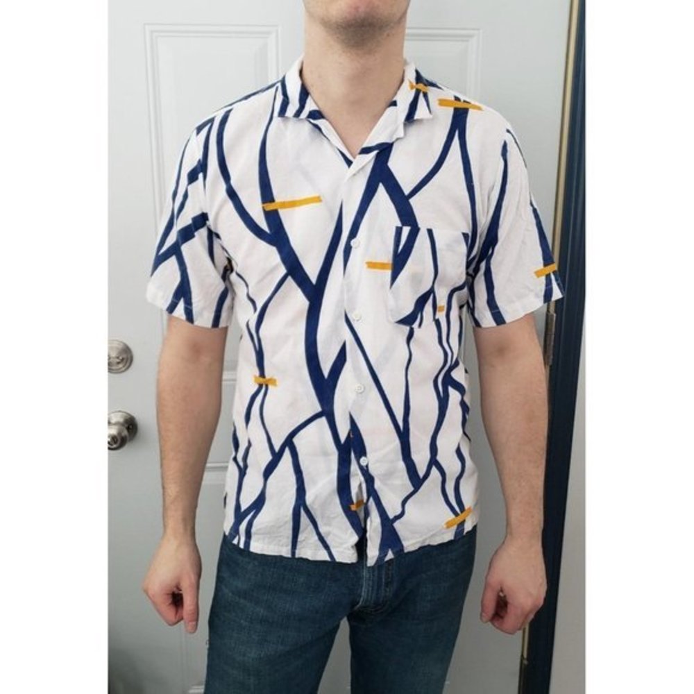 Vintage 80s/90s Funky White and Blue‎ Button Down